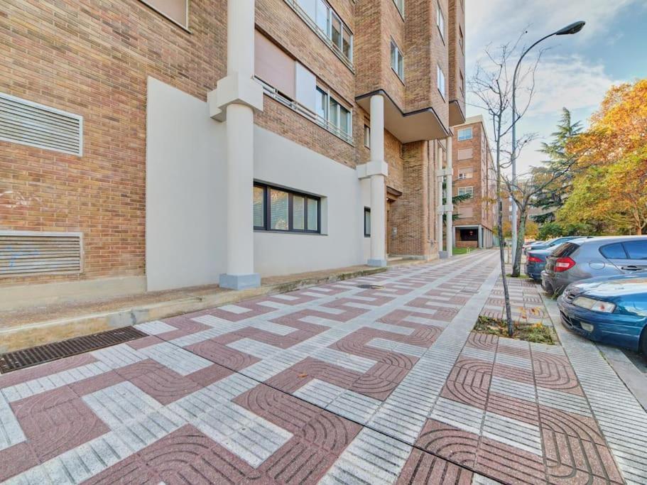 Apartment Sua Loft By Clabao Pamplona Kültér fotó